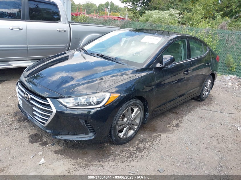VIN 5NPD84LF3JH233523 2018 HYUNDAI ELANTRA SEL