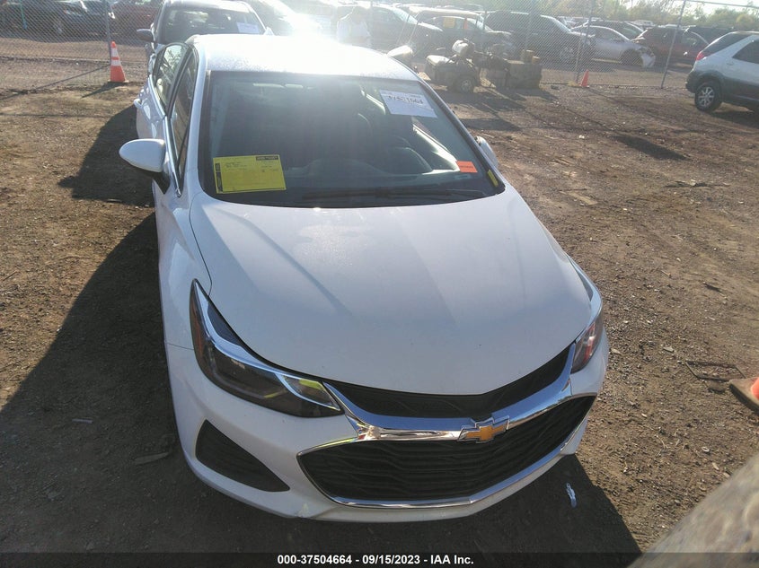 VIN 3G1BE6SM8KS522697 2019 CHEVROLET CRUZE LT