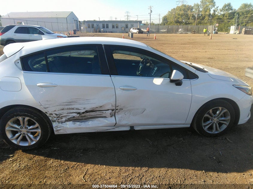 VIN 3G1BE6SM8KS522697 2019 CHEVROLET CRUZE LT
