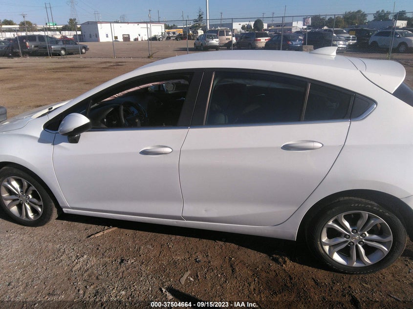 VIN 3G1BE6SM8KS522697 2019 CHEVROLET CRUZE LT