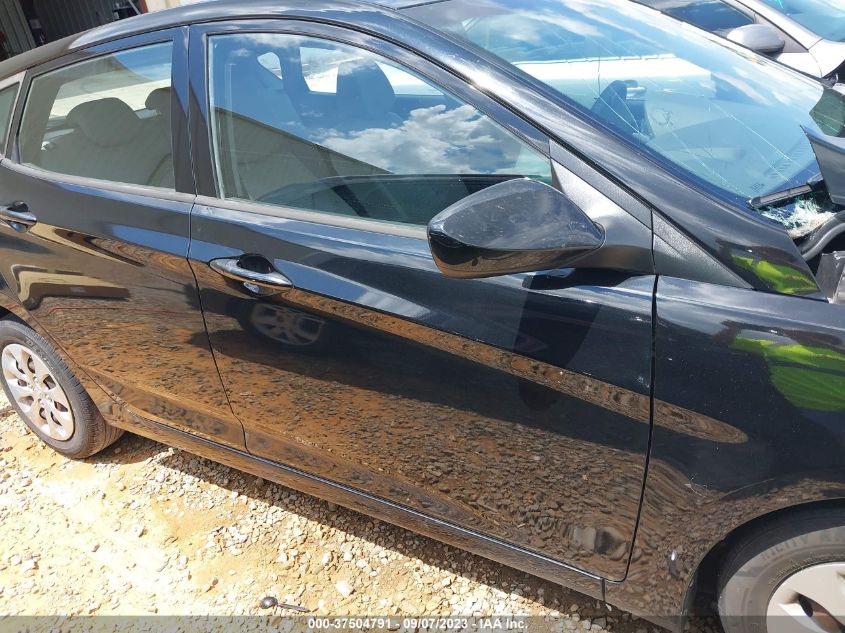 2017 HYUNDAI ACCENT SE - KMHCT5AE0HU305221