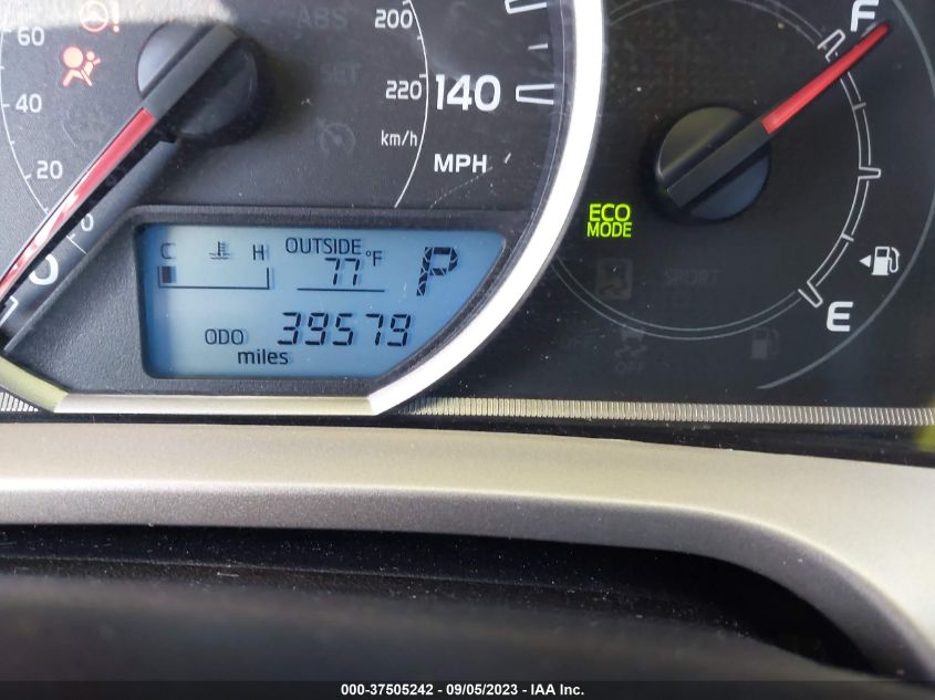 2015 TOYOTA RAV4 XLE - 2T3RFREV5FW248697