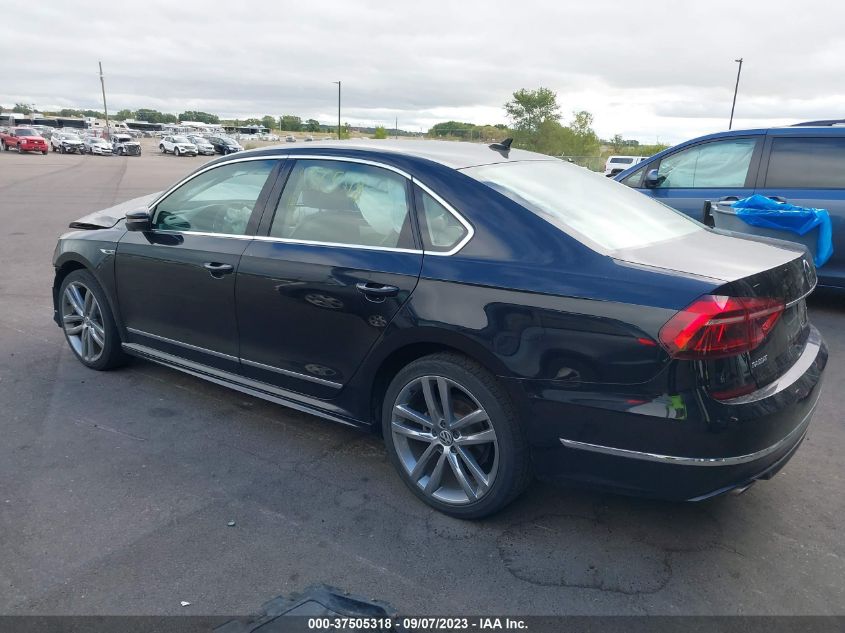 2017 VOLKSWAGEN PASSAT R-LINE - 1VWDT7A3XHC034223