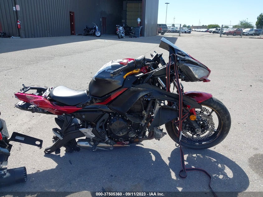 VIN ML5EXER16PDA89440 2023 KAWASAKI EX650 R