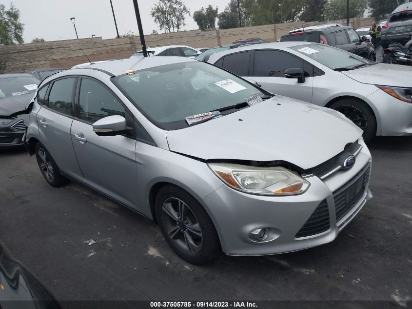 2014 FORD FOCUS SE - 1FADP3K23EL300169