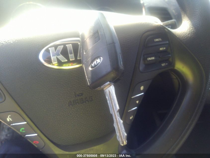 2017 KIA FORTE LX - 3KPFL4A70HE125961