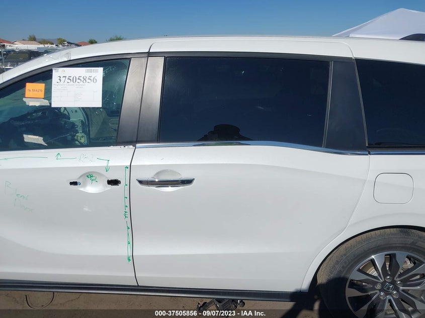 VIN 5FNRL6H70MB026530 2021 HONDA ODYSSEY EXL