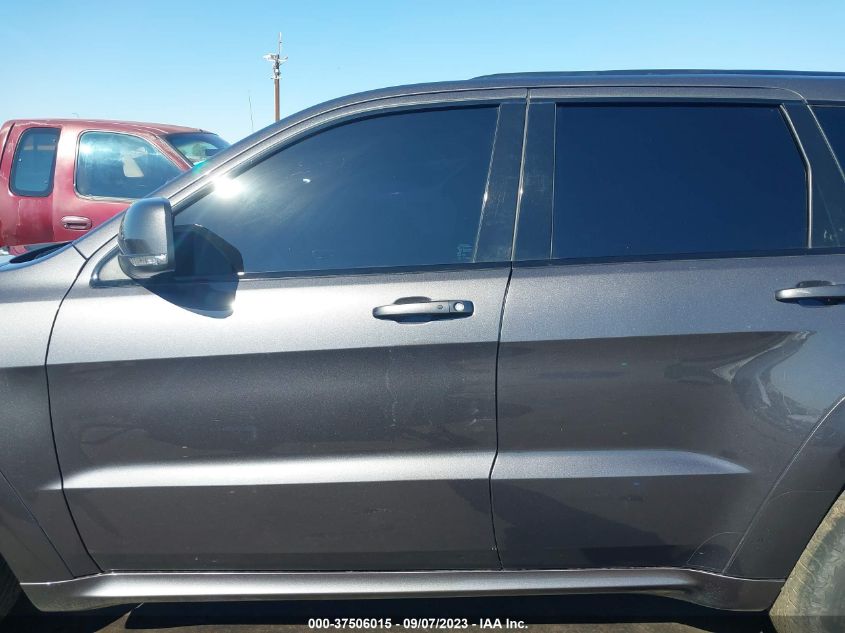 2017 JEEP GRAND CHEROKEE SRT - 1C4RJFDJ3HC683493