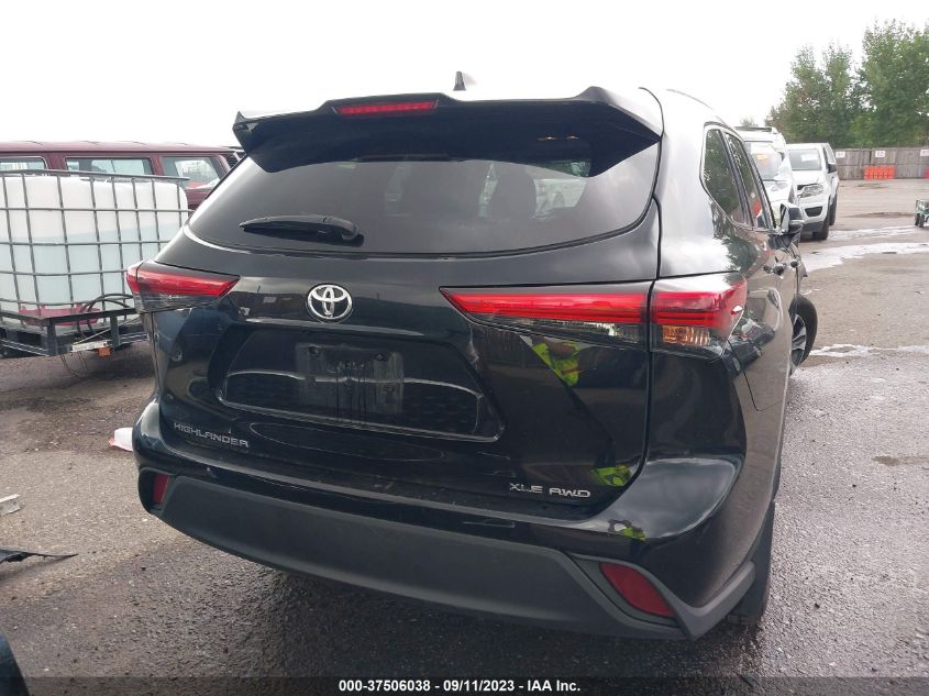 2022 TOYOTA HIGHLANDER XLE - 5TDGZRBH1NS161795