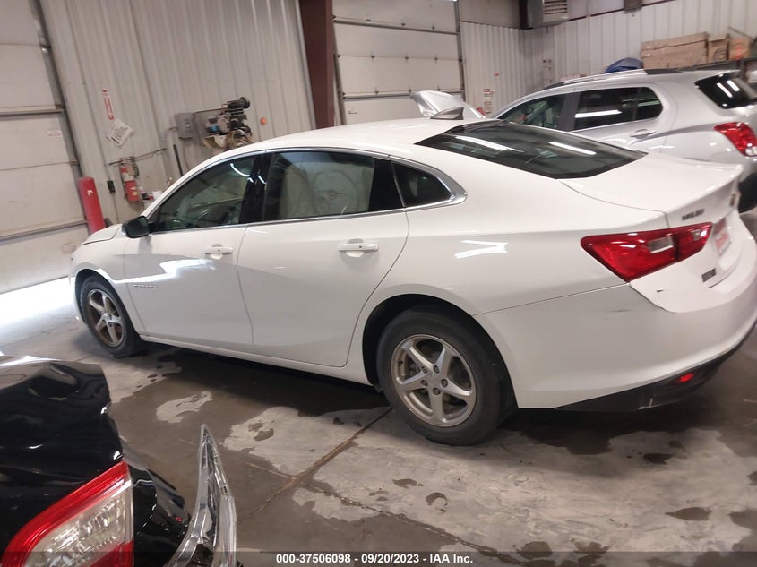 VIN 1G1ZC5ST3JF235602 2018 CHEVROLET MALIBU LS