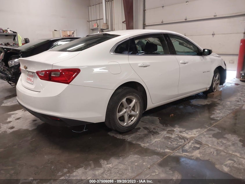 VIN 1G1ZC5ST3JF235602 2018 CHEVROLET MALIBU LS