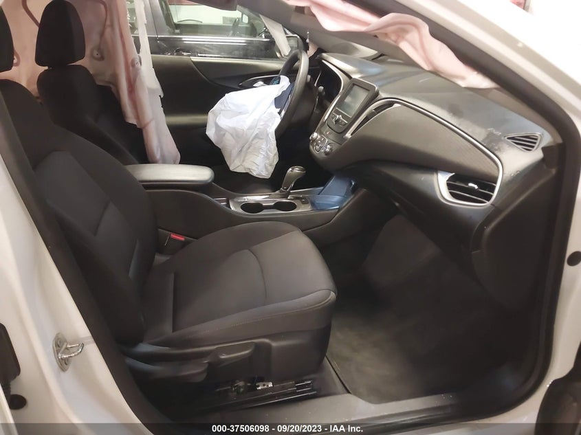 VIN 1G1ZC5ST3JF235602 2018 CHEVROLET MALIBU LS