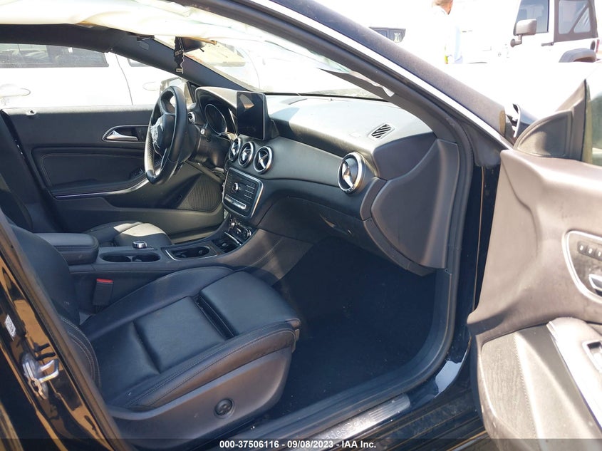 VIN WDDSJ4EB9KN699485 2019 MERCEDES-BENZ CLA CLA 250