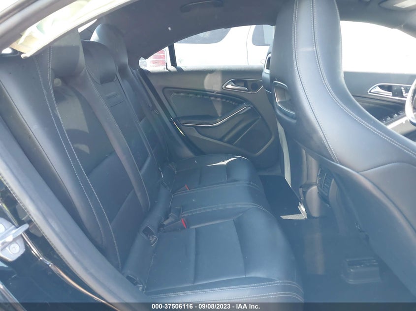VIN WDDSJ4EB9KN699485 2019 MERCEDES-BENZ CLA CLA 250