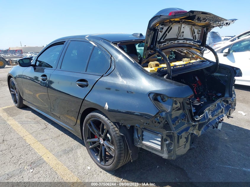 VIN 3MW49FS04P8D01553 2023 BMW 3 SERIES M340I