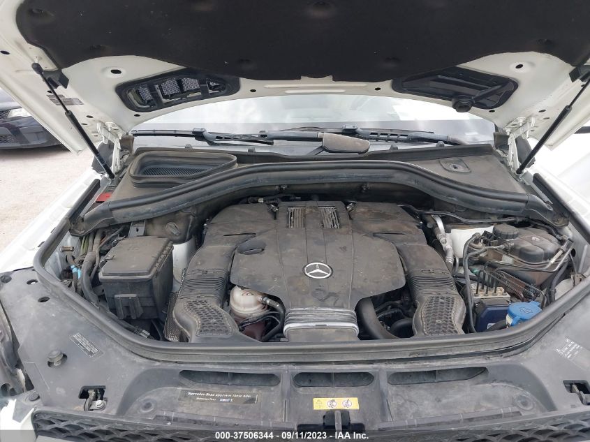 2016 MERCEDES-BENZ GL 4JGDF6EE0GA693966