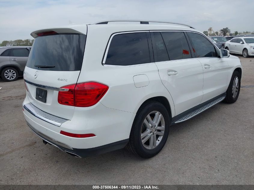 2016 MERCEDES-BENZ GL 4JGDF6EE0GA693966