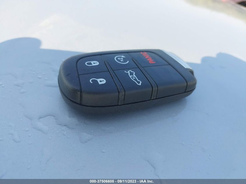 2022 DODGE CHALLENGER R/T - 2C3CDZBT9NH105611