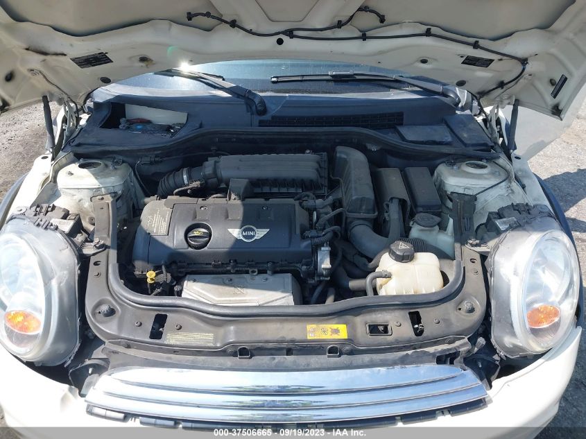 2013 MINI COOPER HARDTOP WMWSU3C57DT547550