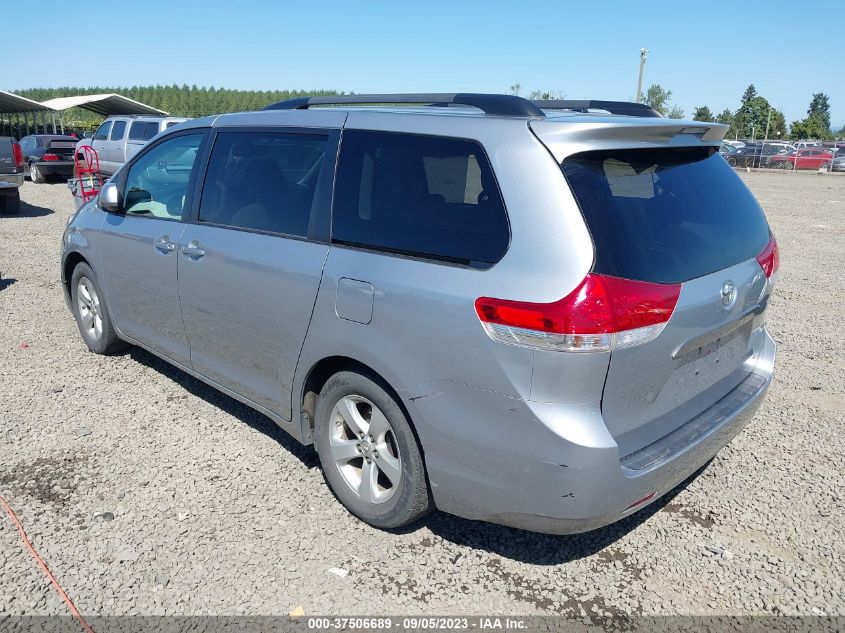 2014 TOYOTA SIENNA LE - 5TDKK3DC3ES464042