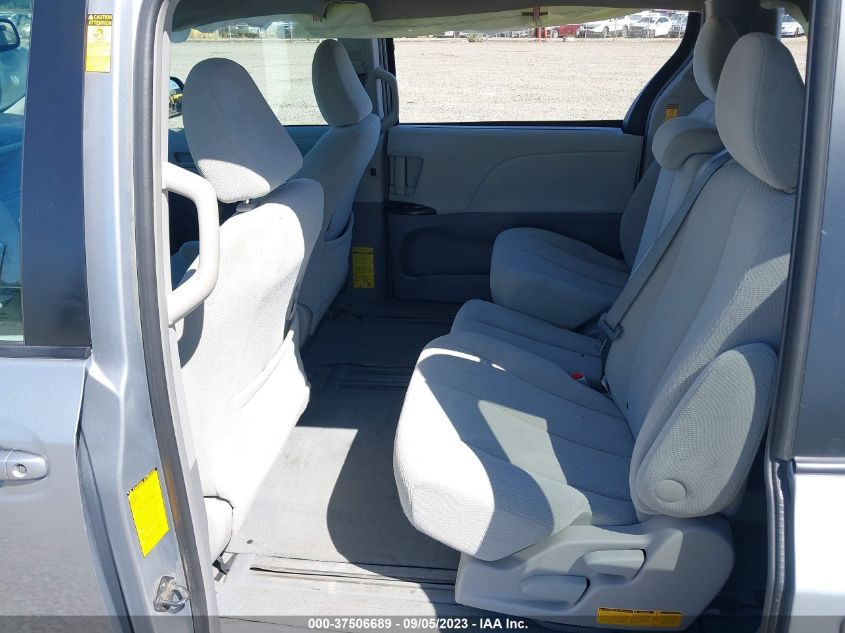 2014 TOYOTA SIENNA LE - 5TDKK3DC3ES464042