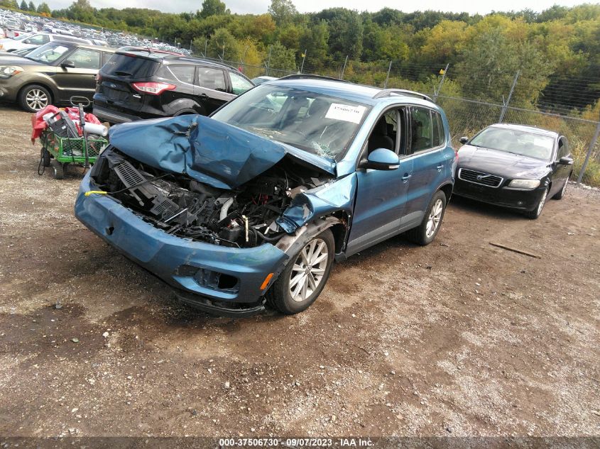 2017 VOLKSWAGEN TIGUAN - WVGBV7AX0HK043330