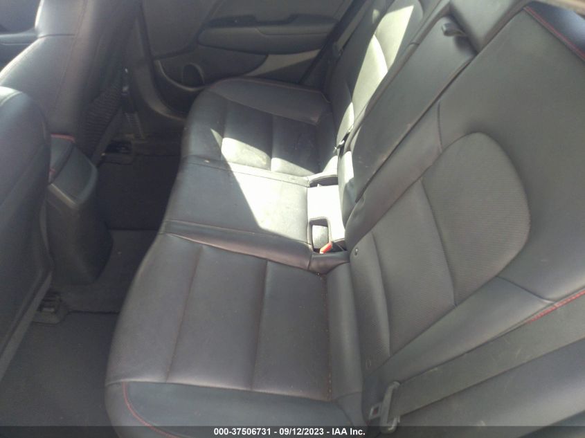 2017 HYUNDAI ELANTRA SPORT - KMHD04LBXHU328581