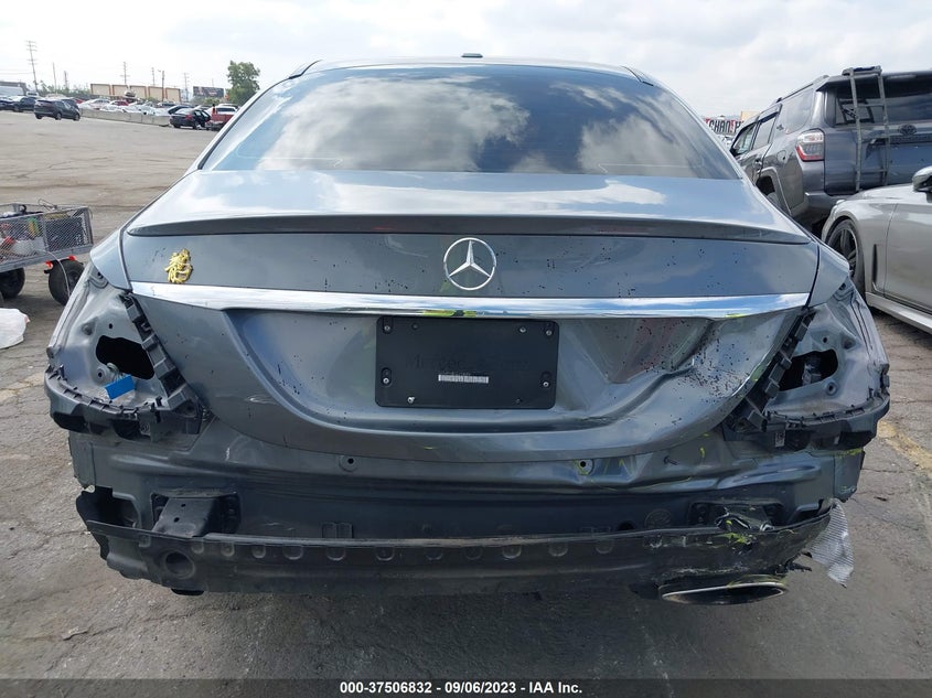 VIN 55SWF4JB3JU258594 2018 MERCEDES-BENZ C-CLASS C 300