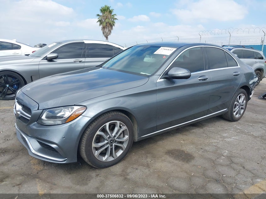 VIN 55SWF4JB3JU258594 2018 MERCEDES-BENZ C-CLASS C 300