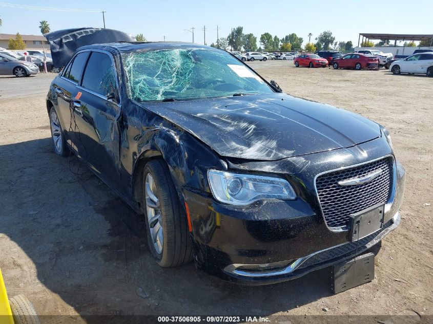 2019 CHRYSLER 300 LIMITED - 2C3CCAEG9KH568556