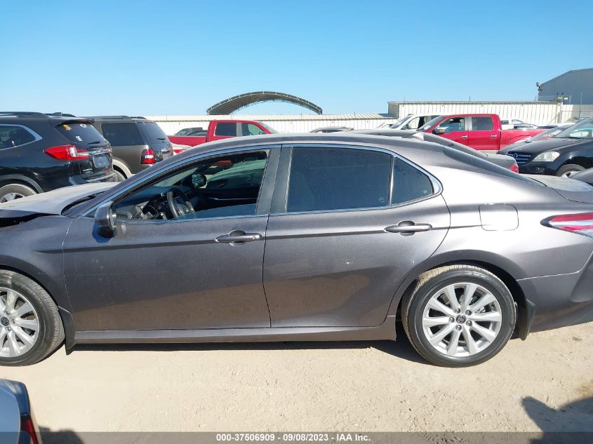 2020 TOYOTA CAMRY LE - 4T1C11AK4LU952296