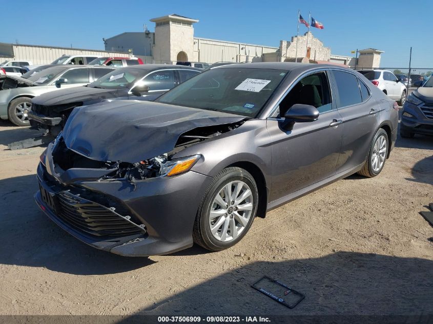 2020 TOYOTA CAMRY LE - 4T1C11AK4LU952296