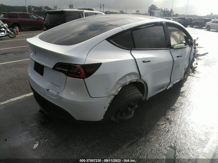 2021 TESLA MODEL Y LONG RANGE - 5YJYGDEE4MF074426