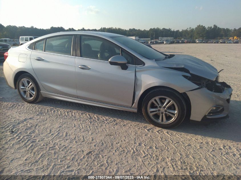 2017 CHEVROLET CRUZE LT - 1G1BE5SM8H7196983