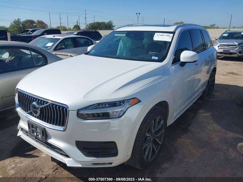 VIN YV4102CK3M1690787 2021 VOLVO XC90 MOMENTUM
