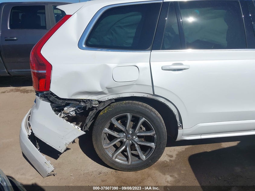 VIN YV4102CK3M1690787 2021 VOLVO XC90 MOMENTUM