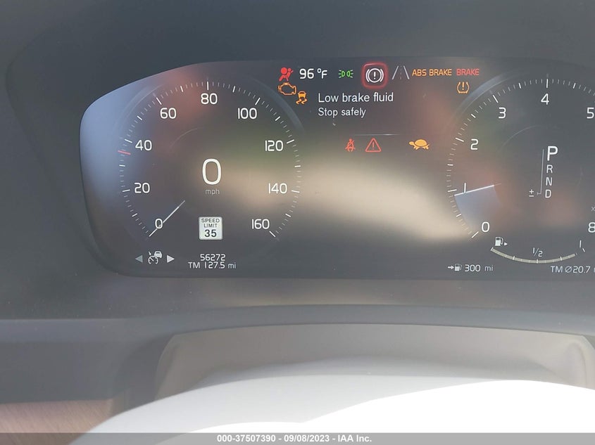 VIN YV4102CK3M1690787 2021 VOLVO XC90 MOMENTUM