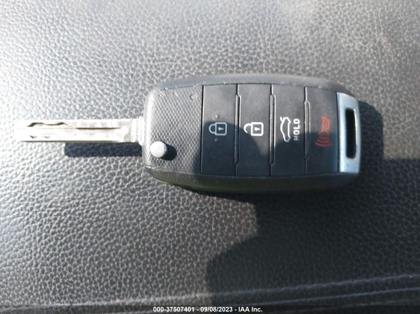 2014 KIA OPTIMA LX - 5XXGM4A77EG316880