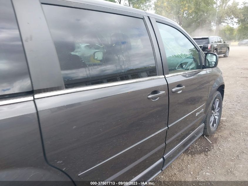 2017 DODGE GRAND CARAVAN SXT - 2C4RDGCG7HR546924