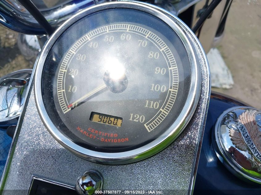 2002 HARLEY-DAVIDSON FLSTCI - 1HD1BWB152Y060009