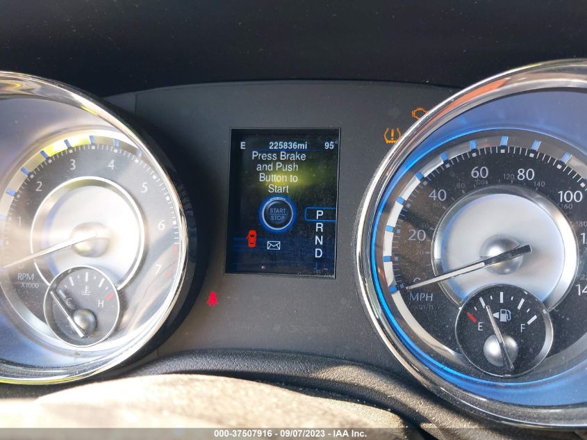 2013 CHRYSLER 300 - 2C3CCAAG2DH558668