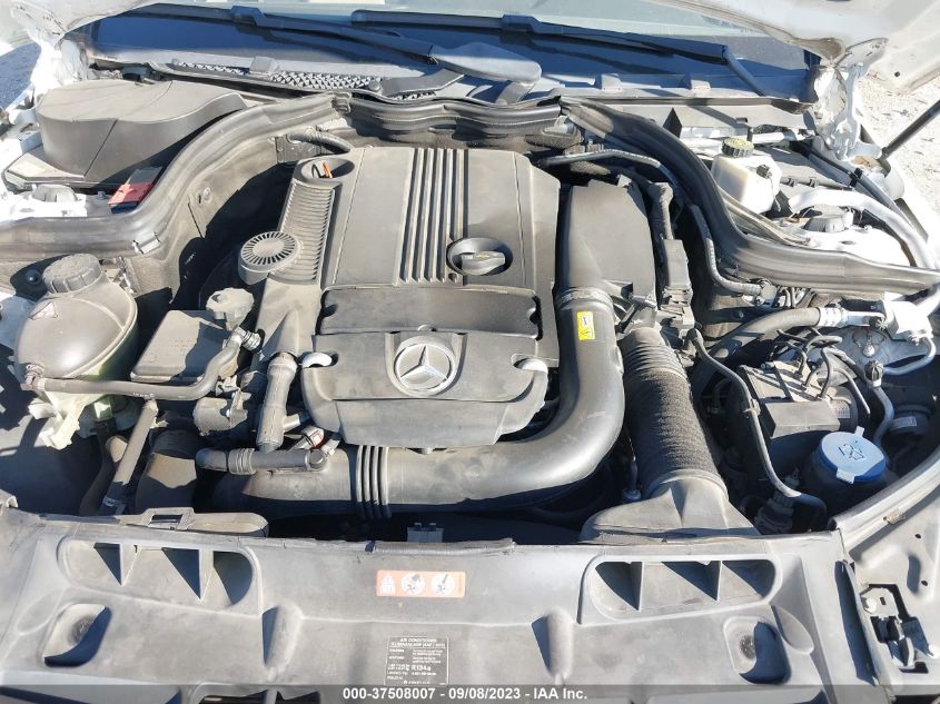 2014 MERCEDES-BENZ C 250 SPORT/LUXURY WDDGF4HBXER308764