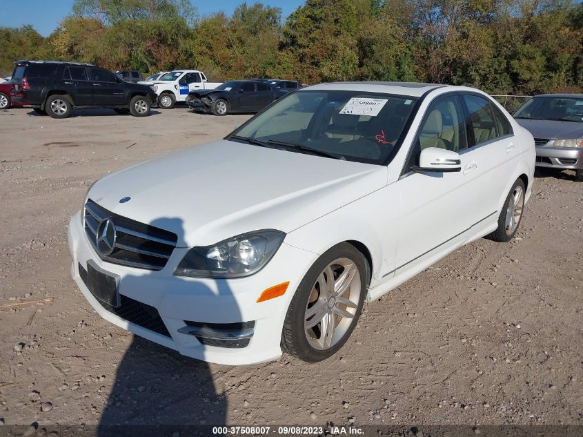 2014 MERCEDES-BENZ C 250 SPORT/LUXURY WDDGF4HBXER308764