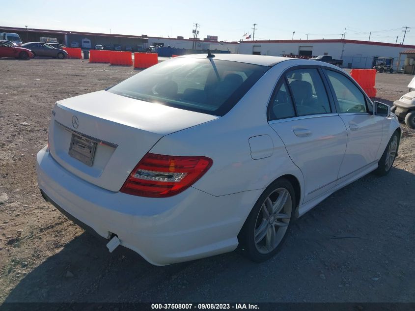 2014 MERCEDES-BENZ C 250 SPORT/LUXURY WDDGF4HBXER308764