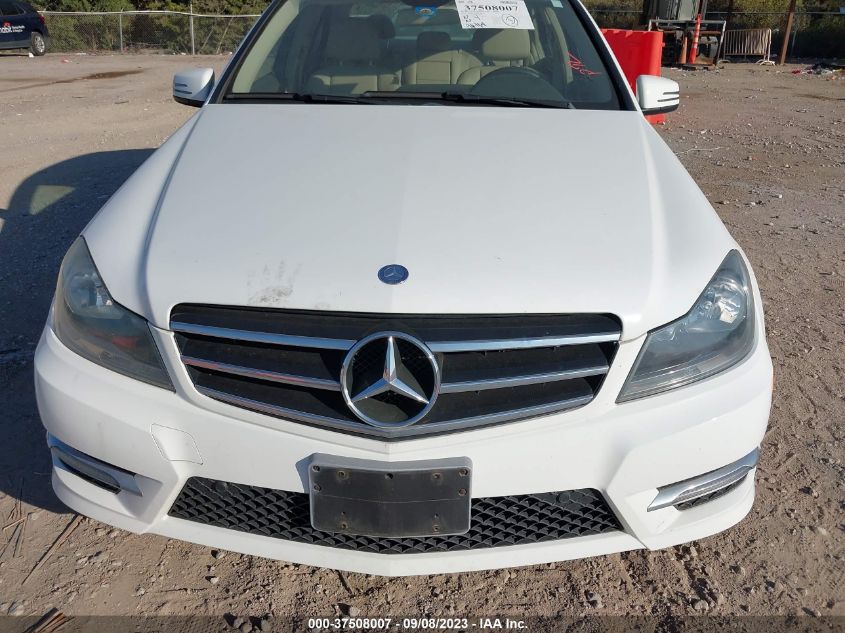 2014 MERCEDES-BENZ C 250 SPORT/LUXURY WDDGF4HBXER308764