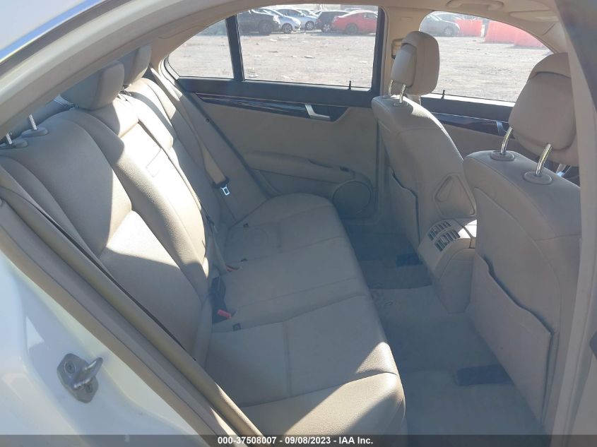 2014 MERCEDES-BENZ C 250 SPORT/LUXURY WDDGF4HBXER308764