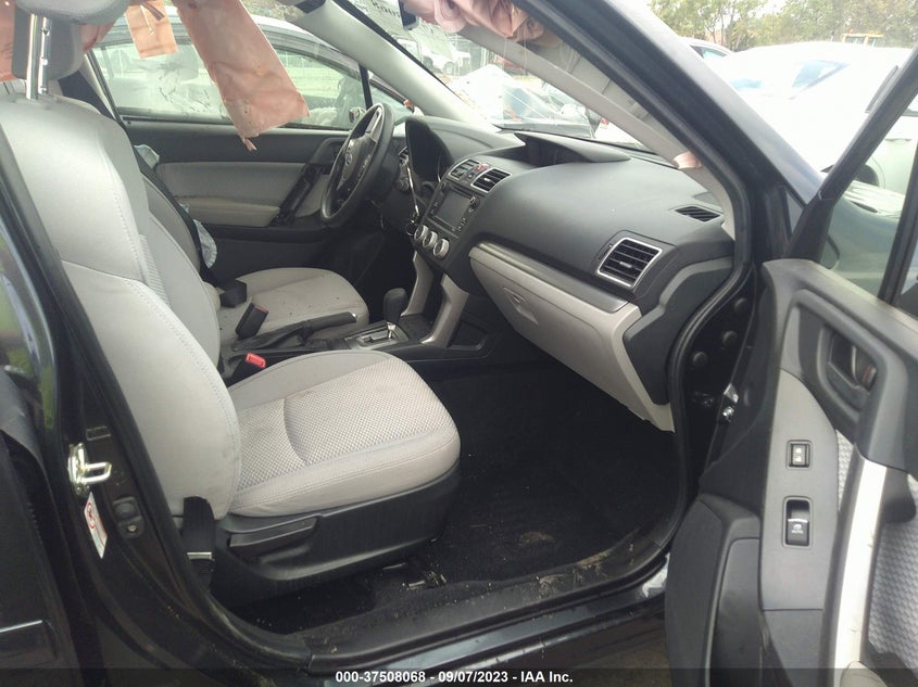 VIN JF2SJABC8HH509643 2017 SUBARU FORESTER