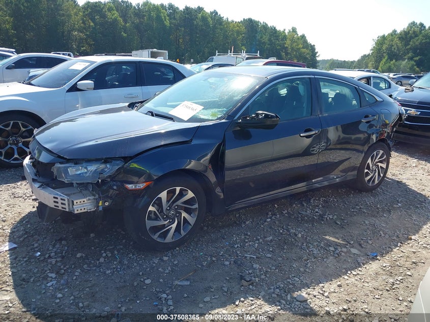 VIN 2HGFC2F73JH569828 2018 HONDA CIVIC SEDAN EX