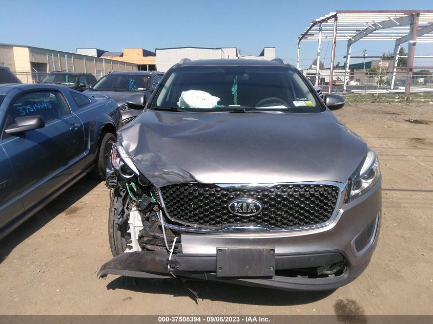 2016 KIA SORENTO LX - 5XYPG4A30GG184774