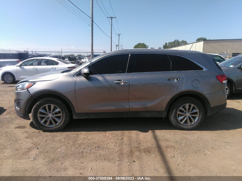 2016 KIA SORENTO LX - 5XYPG4A30GG184774